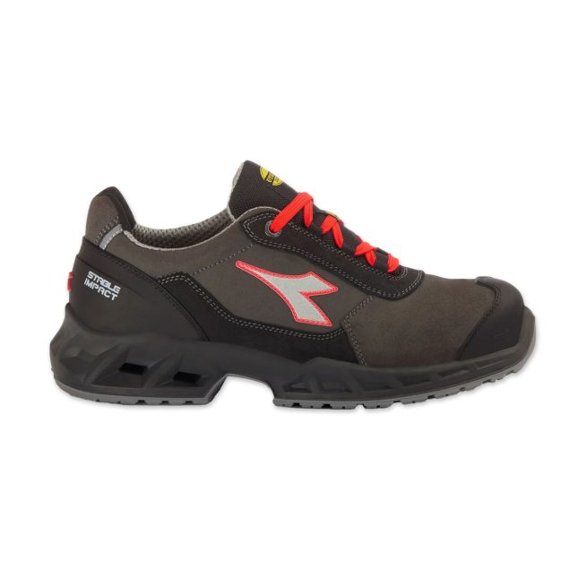 Zapato de seguridad DIADORA SHARK STAB IMP LEAT S3 SRC ESD con tecnología Stable Impact System en color negro y rojo.