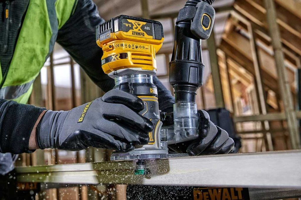 Fresadora Combo sin escobillas XR 18V DeWALT DCW604NT-XJ - herramientas eléctricas madera